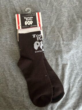 Tootsie Roll Pop Kids Crew Socks Size 9-3.5 NWT Chocolate Candy